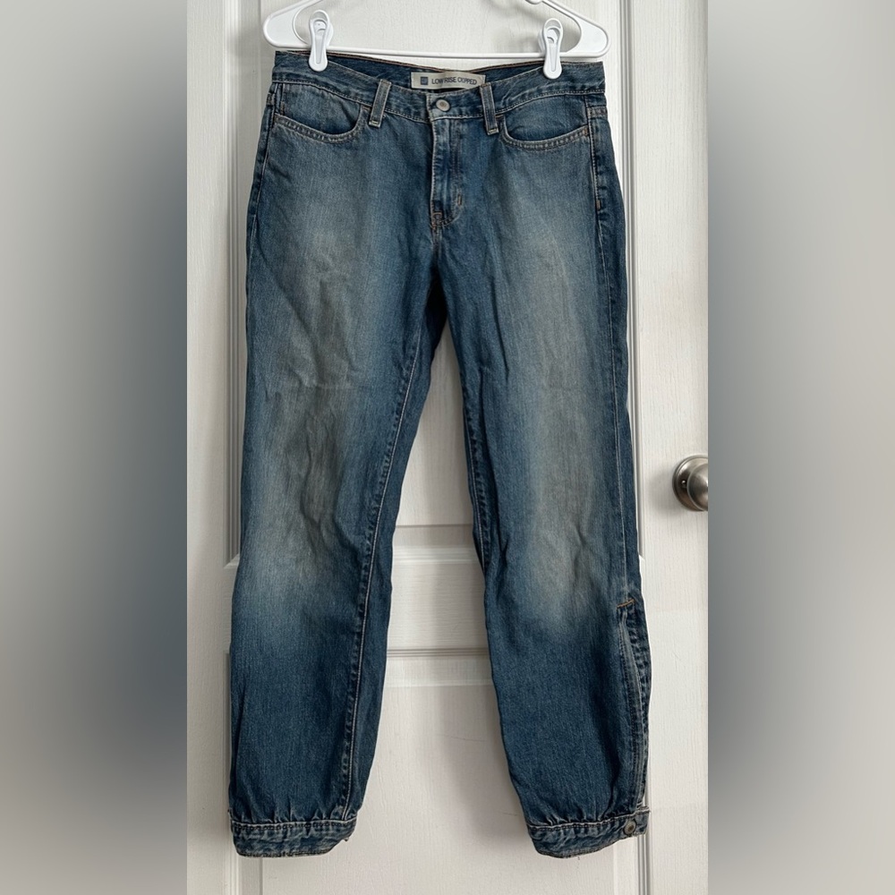 Gap Low Rise Cropped Jeans Sz 4 Zip Button Hem Capri Denim Womens Y2K